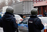 Из захваченной вооруженным мужчиной фабрики в Москве вывели двух человек