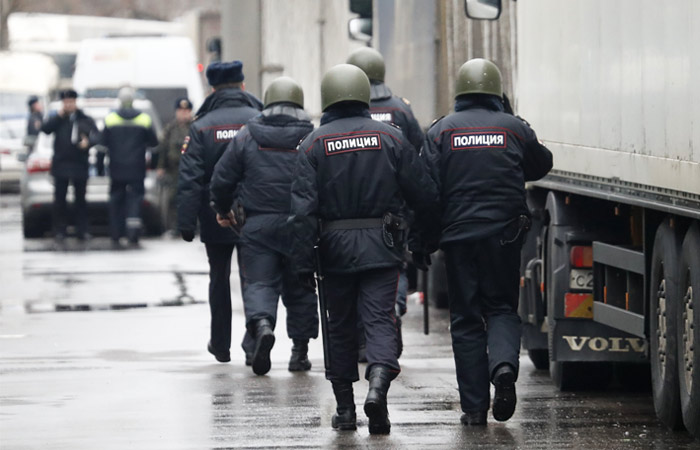 Полиция не обнаружила устроившего стрельбу на фабрике "Меньшевик"