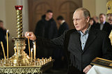 Путин сравнил тело Ленина в мавзолее с мощами святых