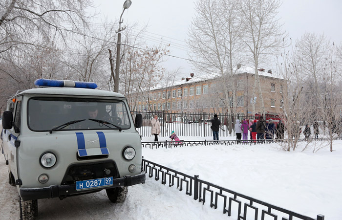 Участники драки в пермской школе ввалились в класс для младшеклассников