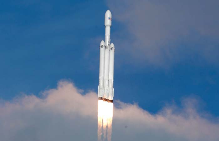 SpaceX     Falcon Heavy