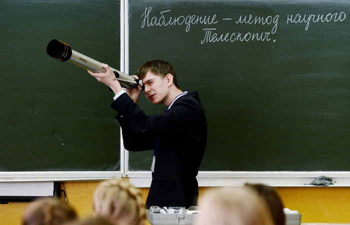 Расходы на образование в России к 2024 году предложили увеличить до 4,4% ВВП