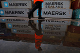 Maersk не будет перевозить грузы для попавших под санкции компаний