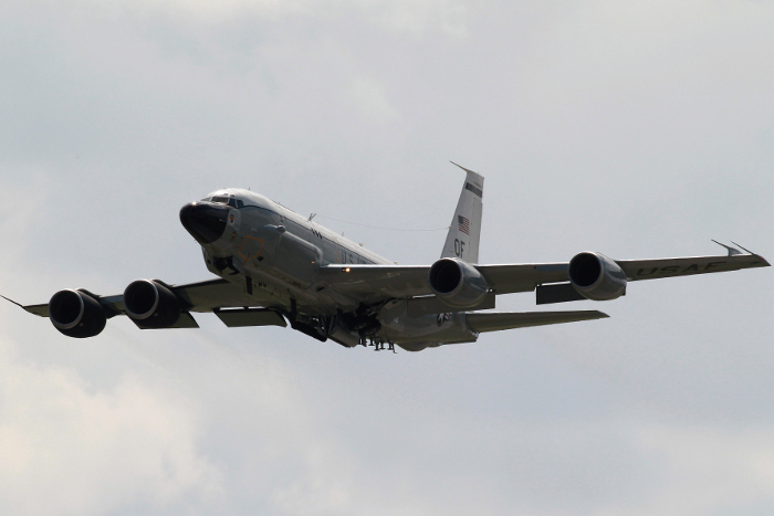 Британский самолет провел разведку у российских рубежей на юге Балтики