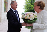 Яровая ответила на статью об "оскорбительном" букете Меркель от Путина