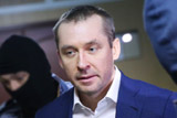 СКР отменил решение о признании вещдоками 9 млрд рублей полковника Захарченко