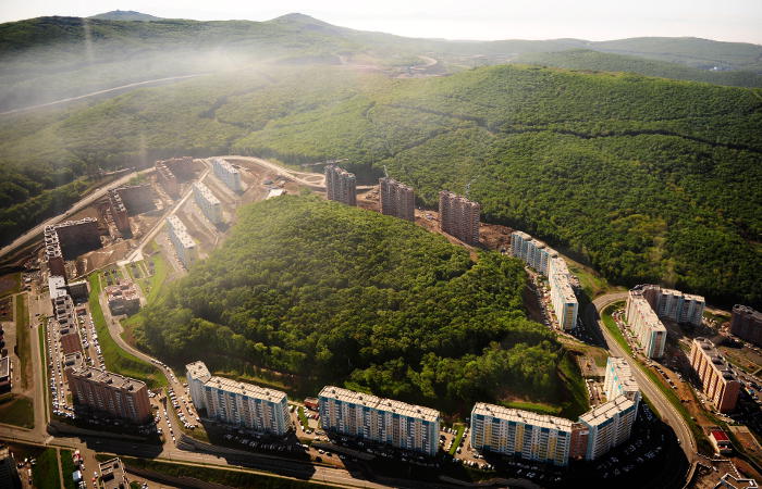 Застройщик заявил о сокращении срока строительства домов во Владивостоке