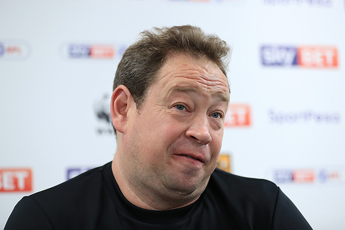 Первый канал объяснил, почему Слуцкий больше не будет комментировать ЧМ-2018