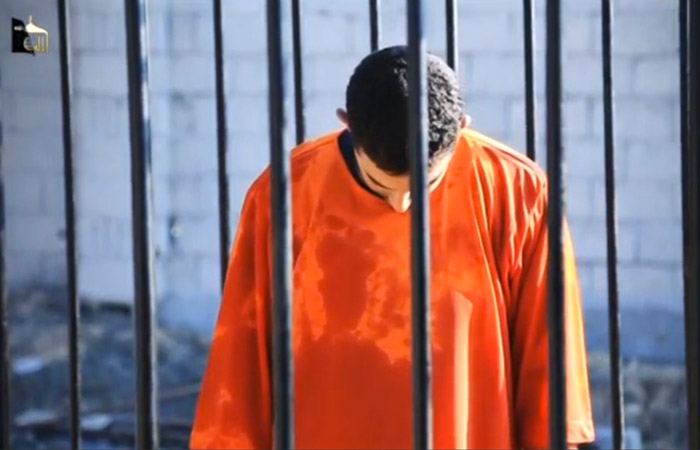 Подозреваемый в причастности к терактам в Париже и Брюсселе опознан как палач ИГ