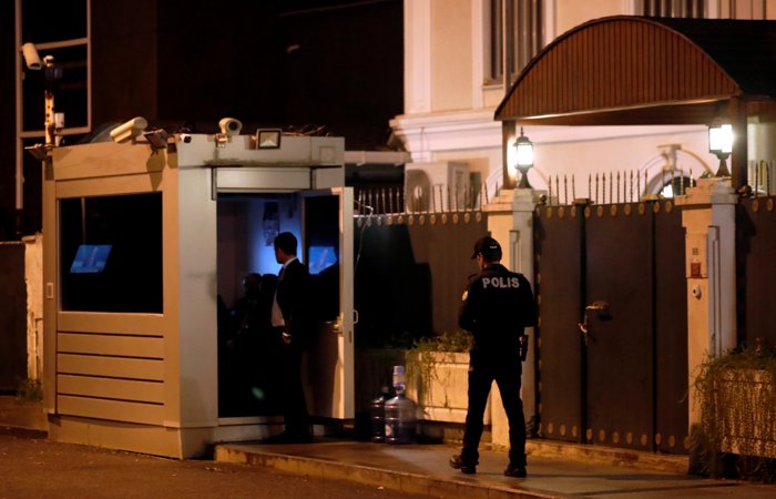 Турецкие полицейские отложили осмотр резиденции саудовского генконсула