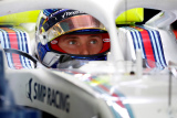 Россиянин Сироткин занял последнее место по итогам сезона "Формулы-1"