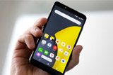 "Яндекс" представил собственный смартфон
