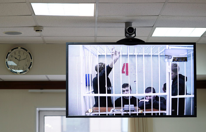 Судья получила письмо с угрозой убийством в случае продления ареста Мамаеву и Кокорину
