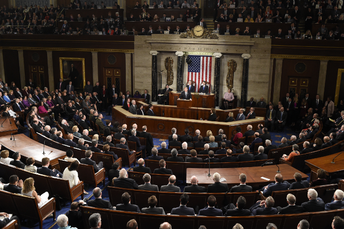 Законопроект о частичном финансировании правительства США прошел Палату представителей