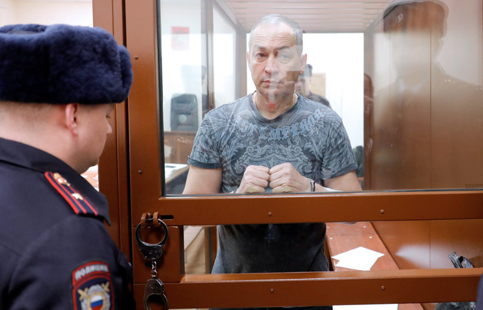Экс-глава Серпуховского района заявил, что его избили в СИЗО