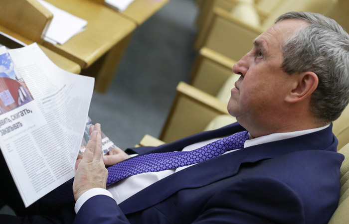 Депутата Госдумы Белоусова задержали по обвинению в получении взятки в 3 млрд рублей