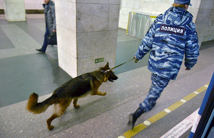 Из-за звонка о минировании в Москве пришлось проверить все станции метро