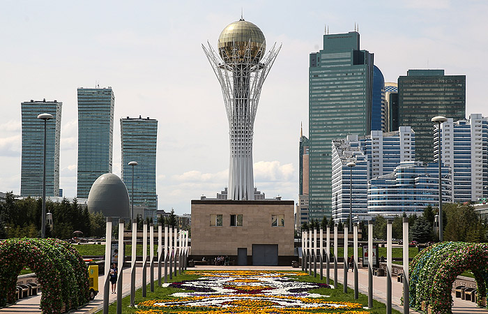 Президент Казахстана утвердил переименование столицы в Нур-Султан