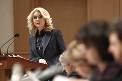 Аспирантов обяжут защищать диссертации