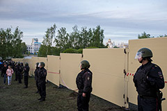 В Екатеринбурге задержали 70 протестующих против строительства храма