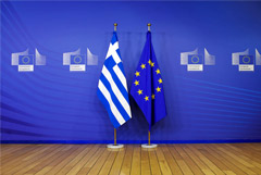 Юнкер признал, что Греция подделала данные о своих финансах для вступления в ЕС