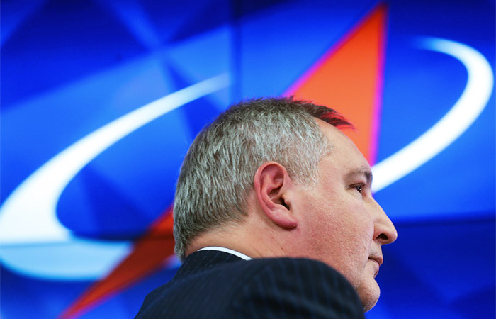 За год работы в "Роскосмосе" Рогозин получил почти 30 млн рублей