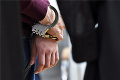 Арестован подросток, ударивший топором школьницу в Вольске