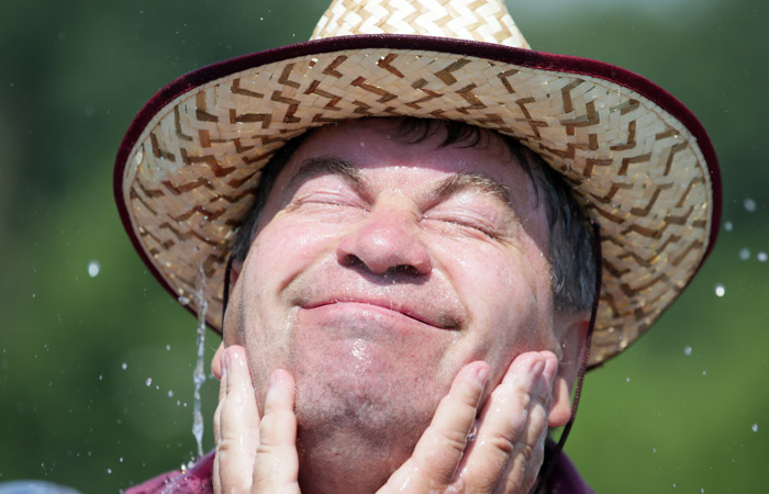 Москвичей предупредили об аномальной жаре в среду