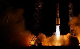 Ракета с самым мощным российским спутником связи стартовала с Байконура