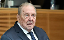 Скончался экс-президент УЕФА Леннарт Юханссон