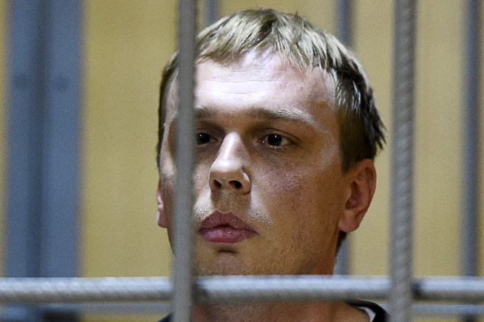 Суд отправил журналиста Ивана Голунова под домашний арест до 7 августа