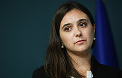 Пресс-секретаря Зеленского вызвали на допрос из-за заявления об украинских военных