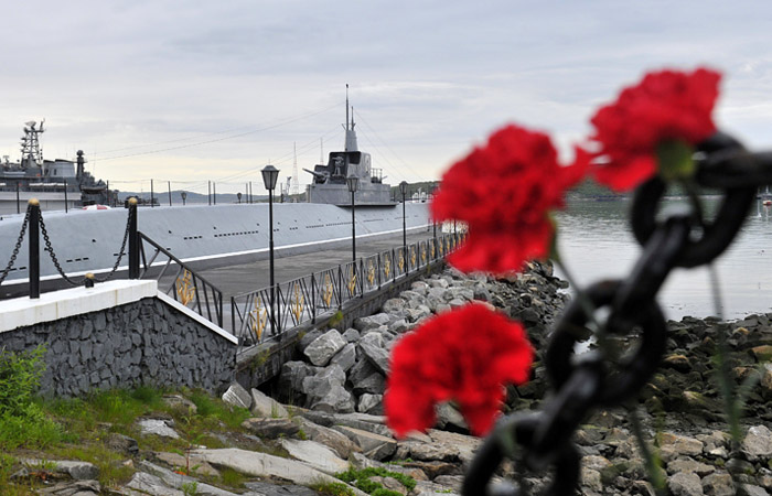 Минобороны пообещало в ближайшее время назвать имена погибших в Североморске моряков