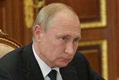 Путин счел преждевременным говорить, уйдет ли он из политики в 2024 году