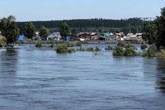 Пропавшие в зоне наводнения 30 жителей Иркутской области найдены живыми