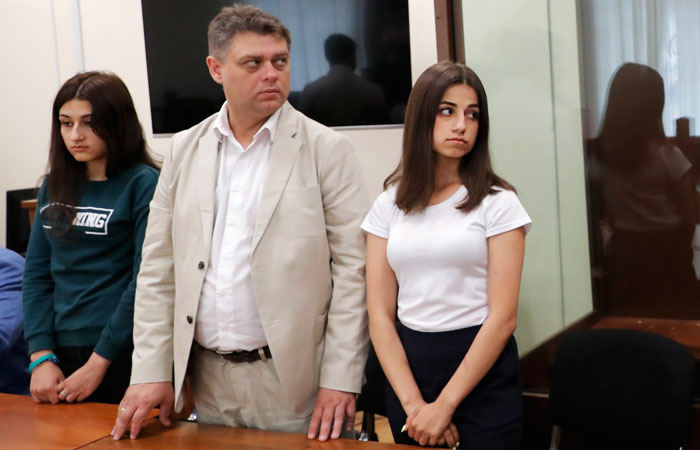 Следствие усмотрело в действиях отца сестер Хачатурян истязания и сексуальное насилие