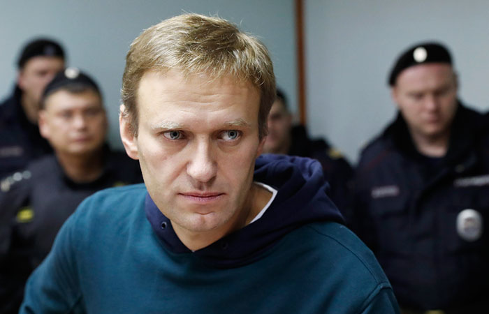 Навальный сообщил, что его задержали