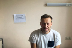 Медики не обнаружили отравляющих веществ в организме Навального
