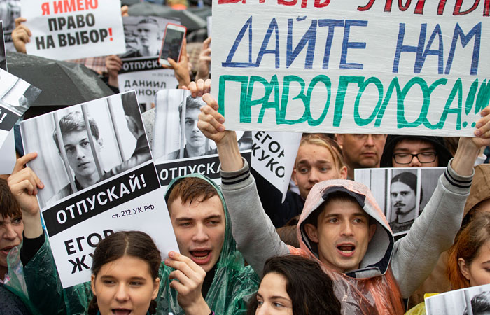 В Кремле не увидели в московских протестах признаков политического кризиса