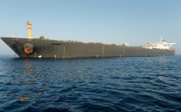 Американский суд выдал ордер на арест иранского танкера, задержанного Гибралтаром