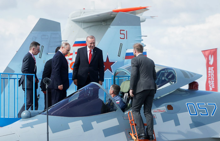 Путин на МАКС-2019 показал Эрдогану новейший истребитель Су-57