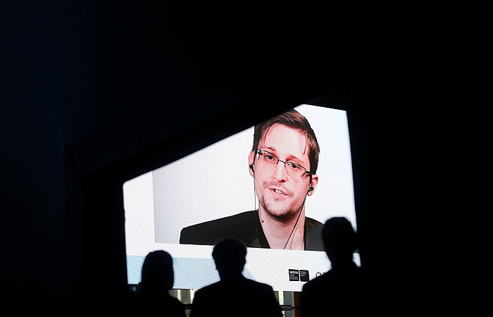 Адвокат Сноудена прокомментировал его заявление о желании покинуть Россию