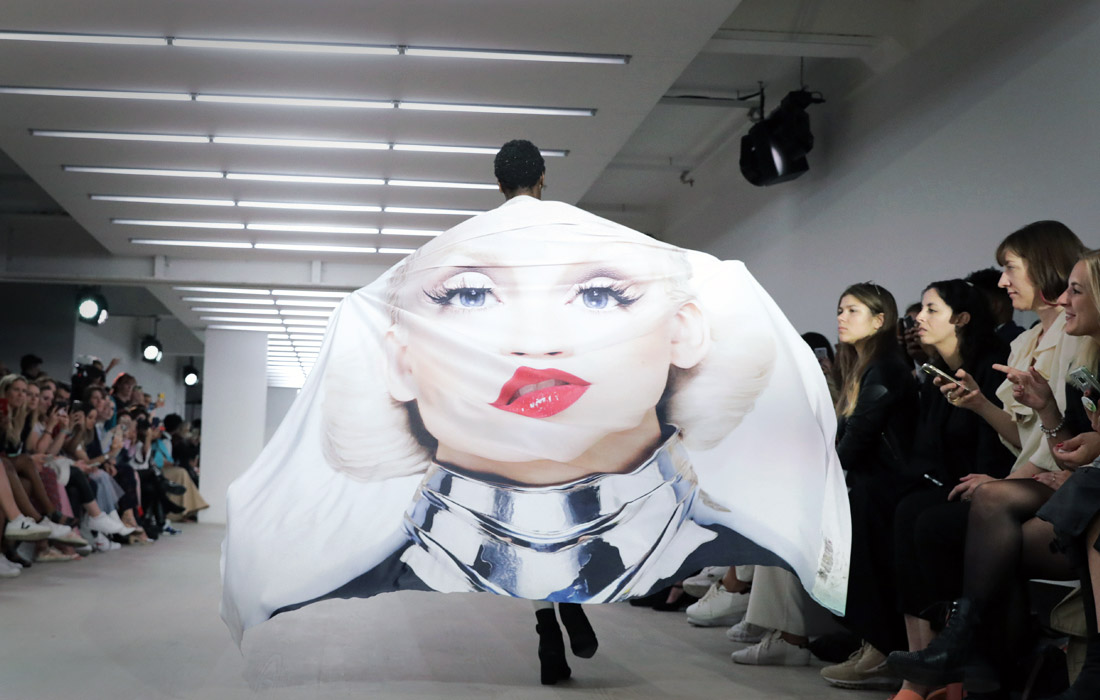 Показ коллекции Bobby Abley на Неделе моды в Лондоне