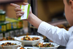 Горячее питание для младшеклассников предложили сделать обязательным