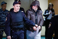 Расстрелявшего коллег московского полицейского проверят на вменяемость