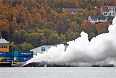 В Норвегии затонул загоревшийся российский траулер