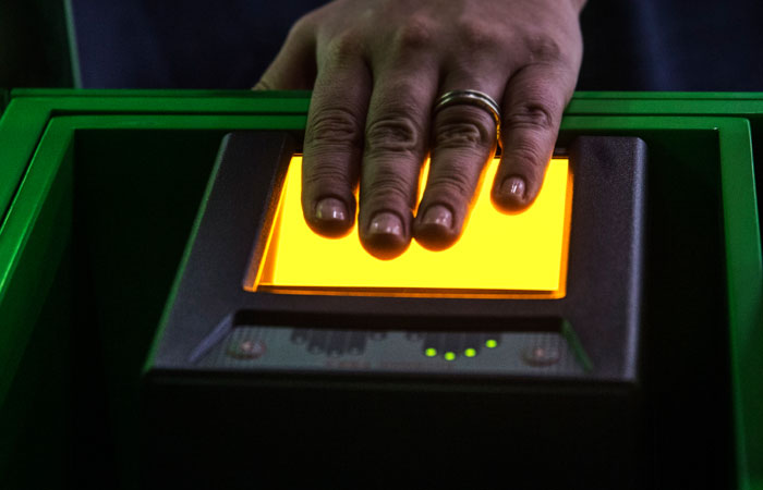 ЦБ определит требования безопасности при хранении биометрии граждан