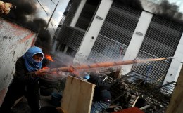 Президент Эквадора приказал армии занять улицы Кито