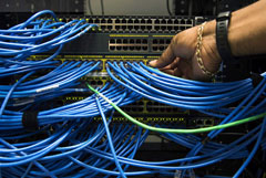 Детский омбудсмен РФ предложила отключать педофилам интернет