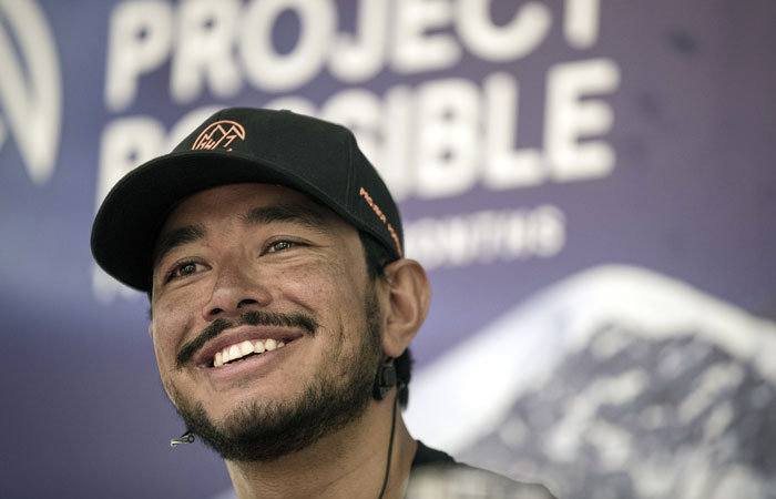 Бывший британский морпех побил рекорд по скорости покорения высочайших гор мира